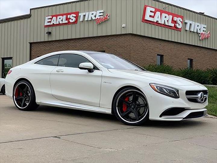Earl's Tire West Tire Shop Clive, IA