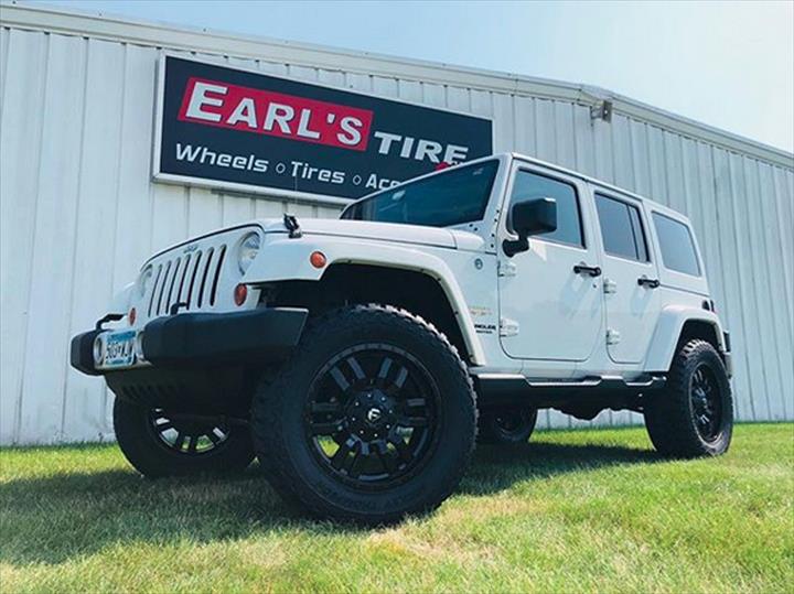 Earl's Tire West Tire Dealers Clive, IA