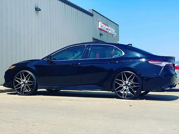 Earl's Tire West Tire Shop Clive, IA